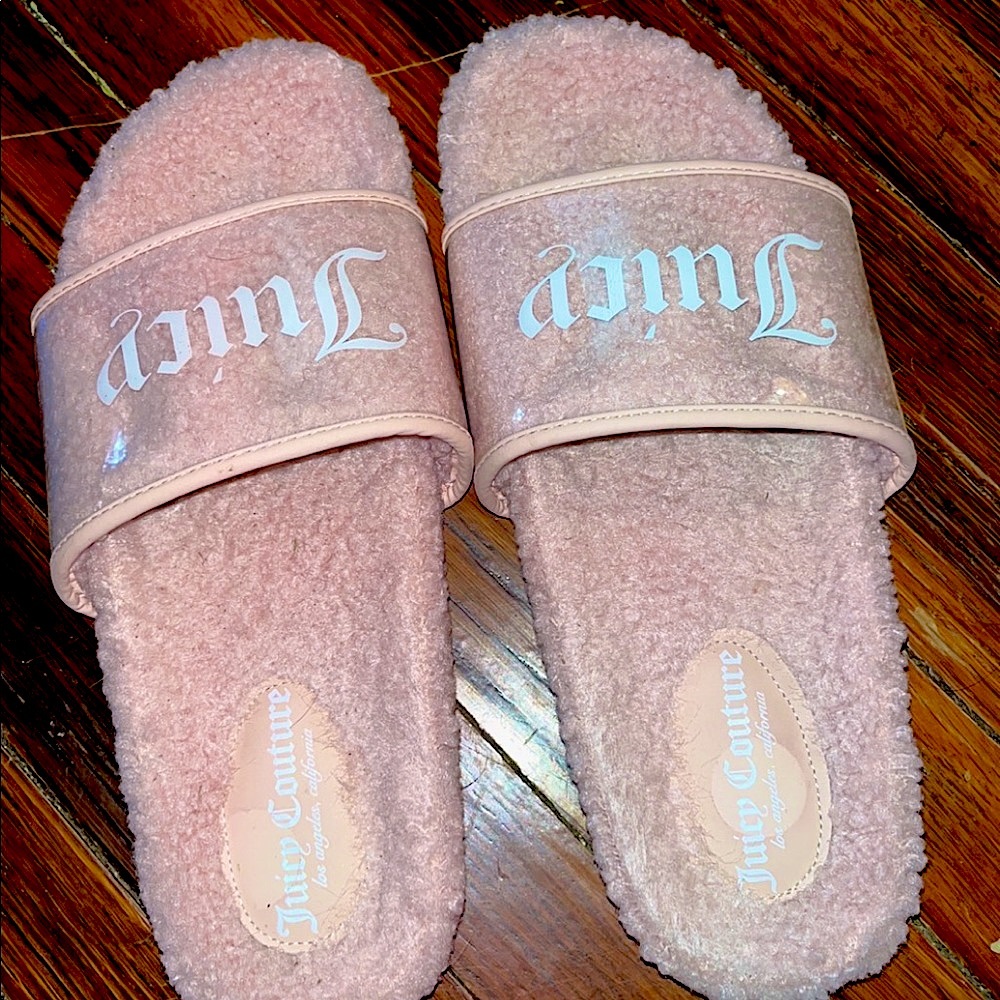 NWOT Juicy Couture Sandals